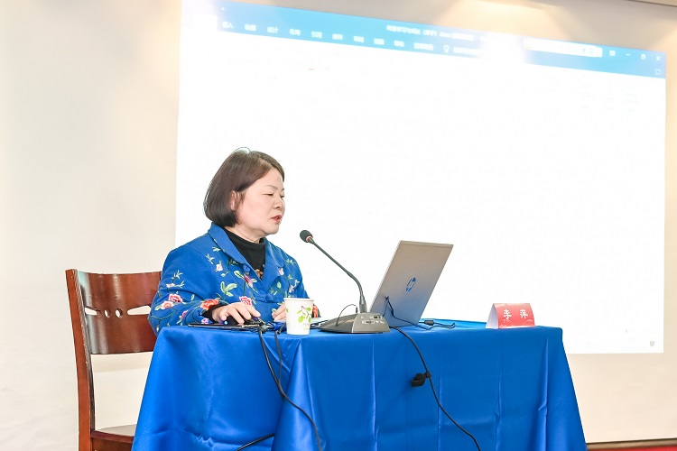 专家讲座.jpg
